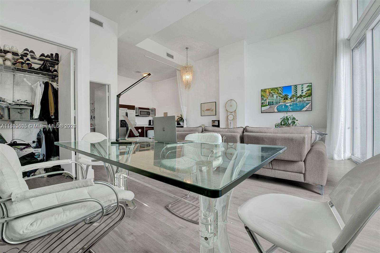 Quantum on the bay Unit #508 | Picture 10