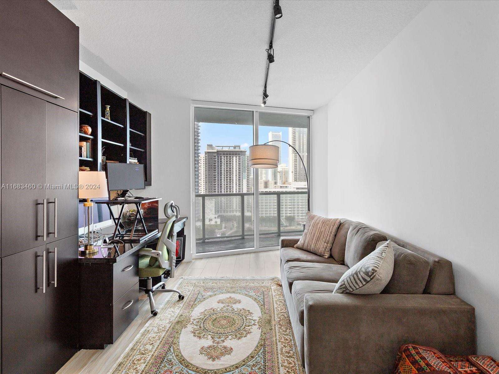 Quantum on the bay Unit #1704 | Picture 20