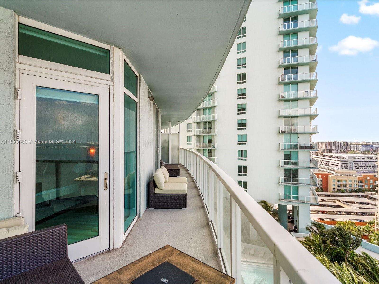 Quantum on the bay Unit #1704 | Picture 31