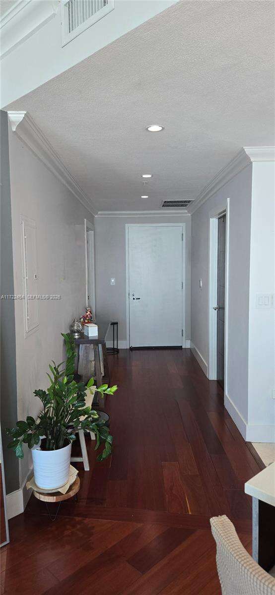 Quantum on the bay Unit #3518 | Picture 4