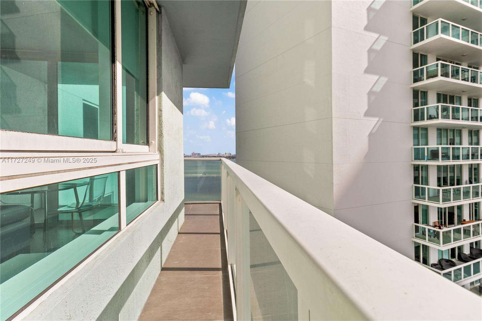 Quantum on the bay Unit #1805 | Picture 9