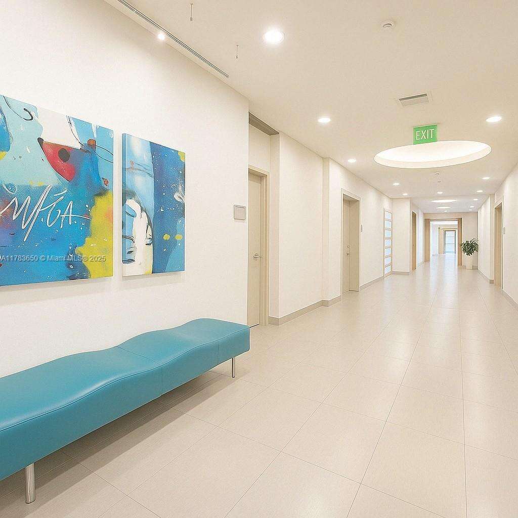 Quantum on the bay Unit #2404 | Picture 20