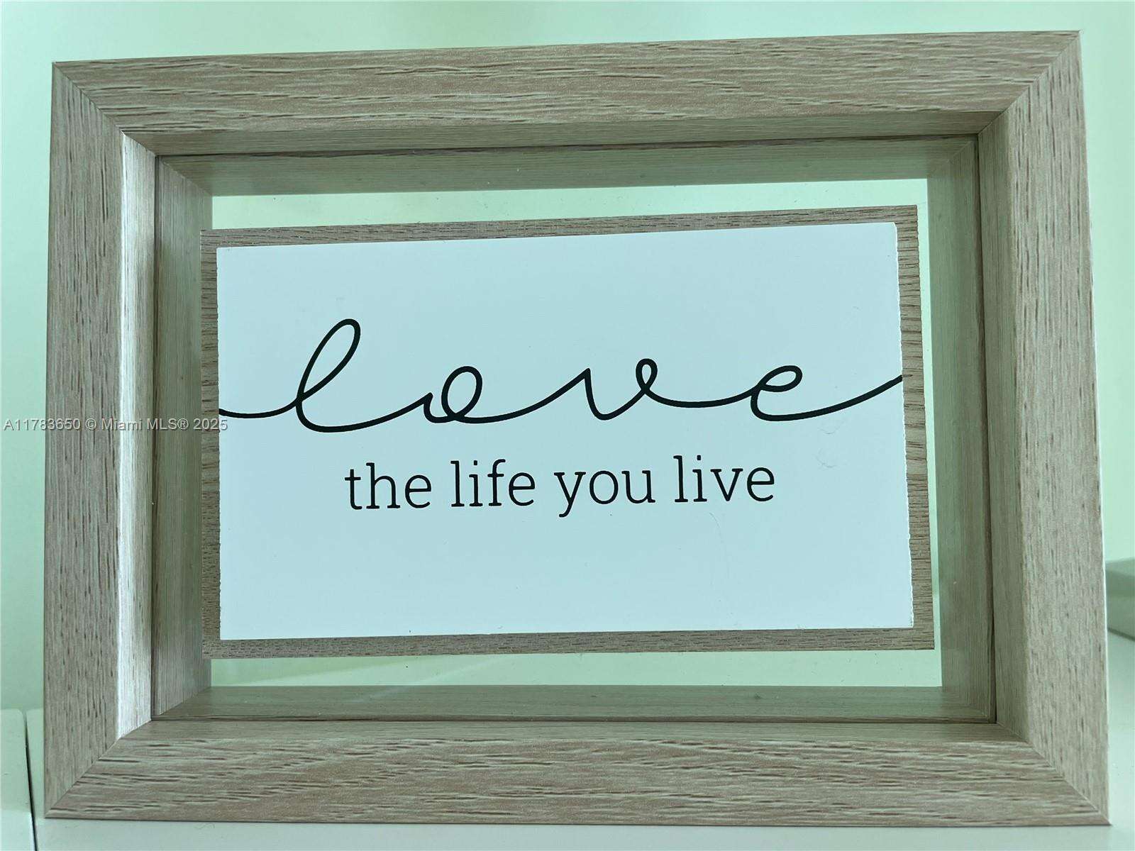 Quantum on the bay Unit #2404 | Picture 31