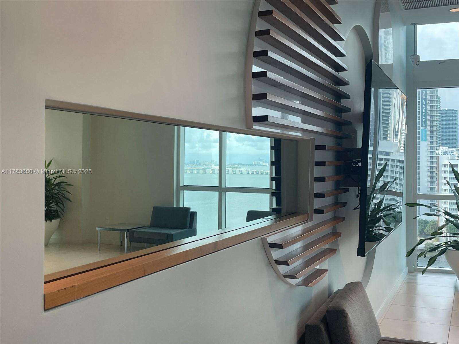 Quantum on the bay Unit #2404 | Picture 66