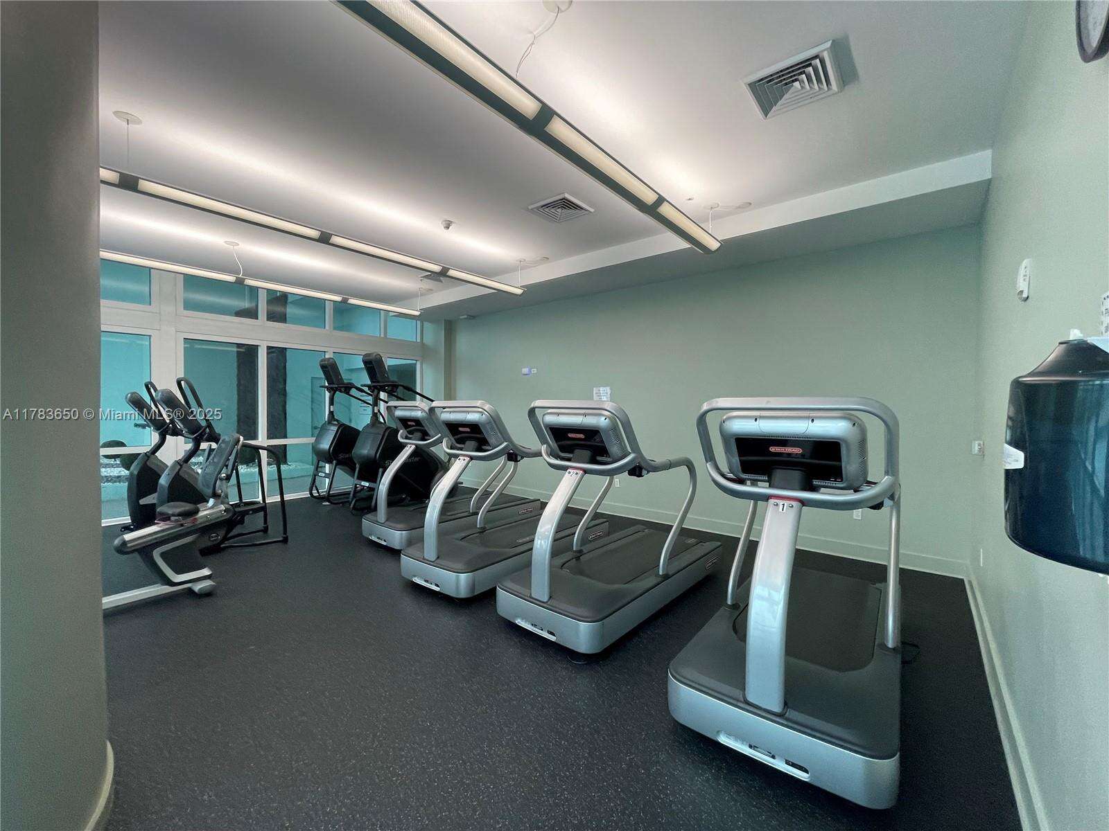 Quantum on the bay Unit #2404 | Picture 79