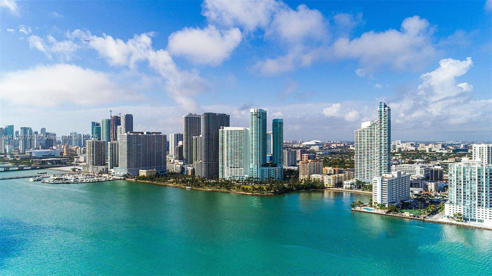 Quantum on the bay Unit #3804 | Picture 12