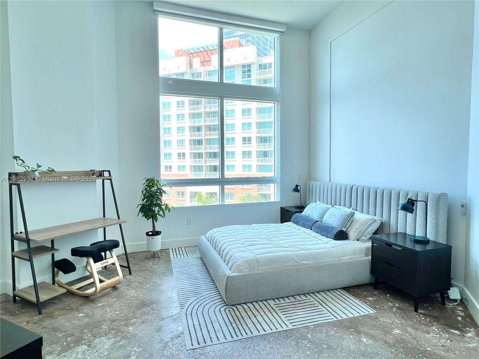 Quantum on the bay Unit #909 | Picture 15