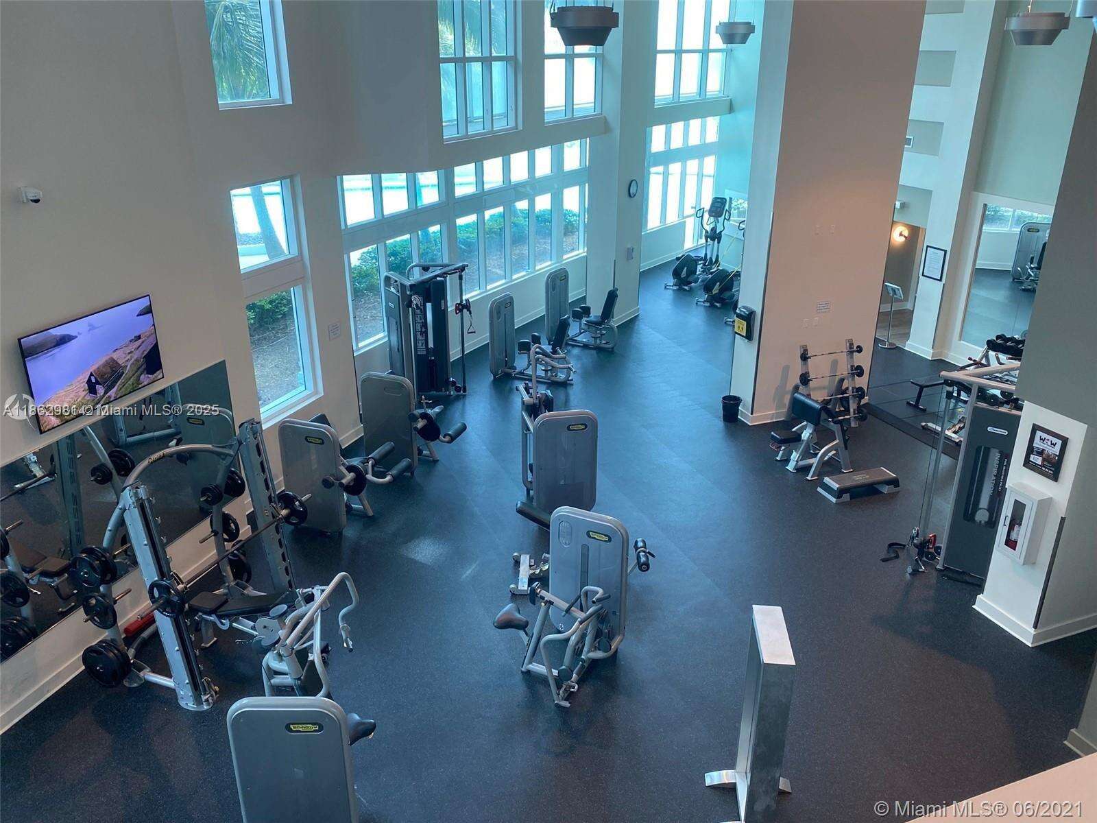 Quantum on the bay Unit #909 | Picture 22