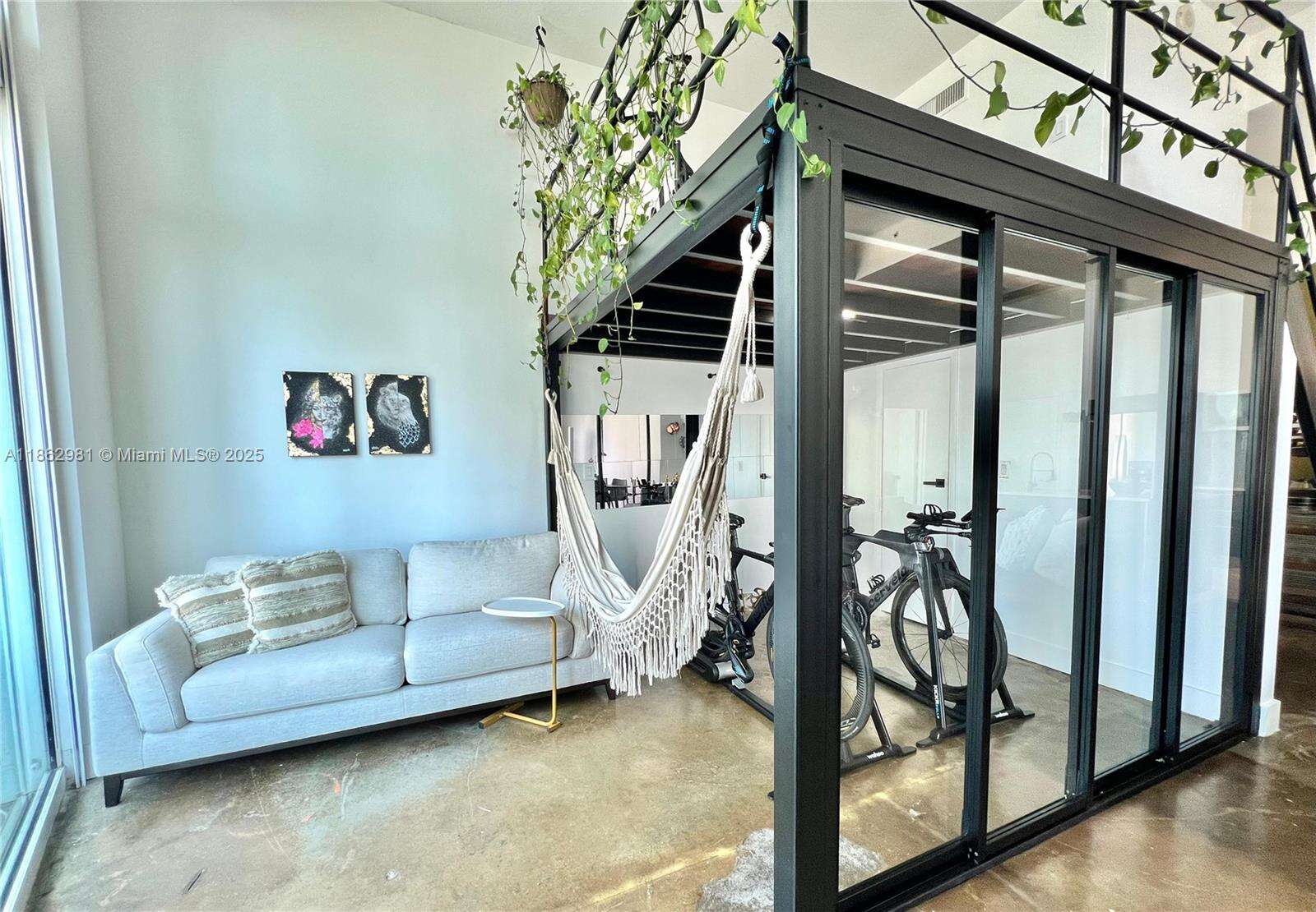 Quantum on the bay Unit #909 | Picture 8