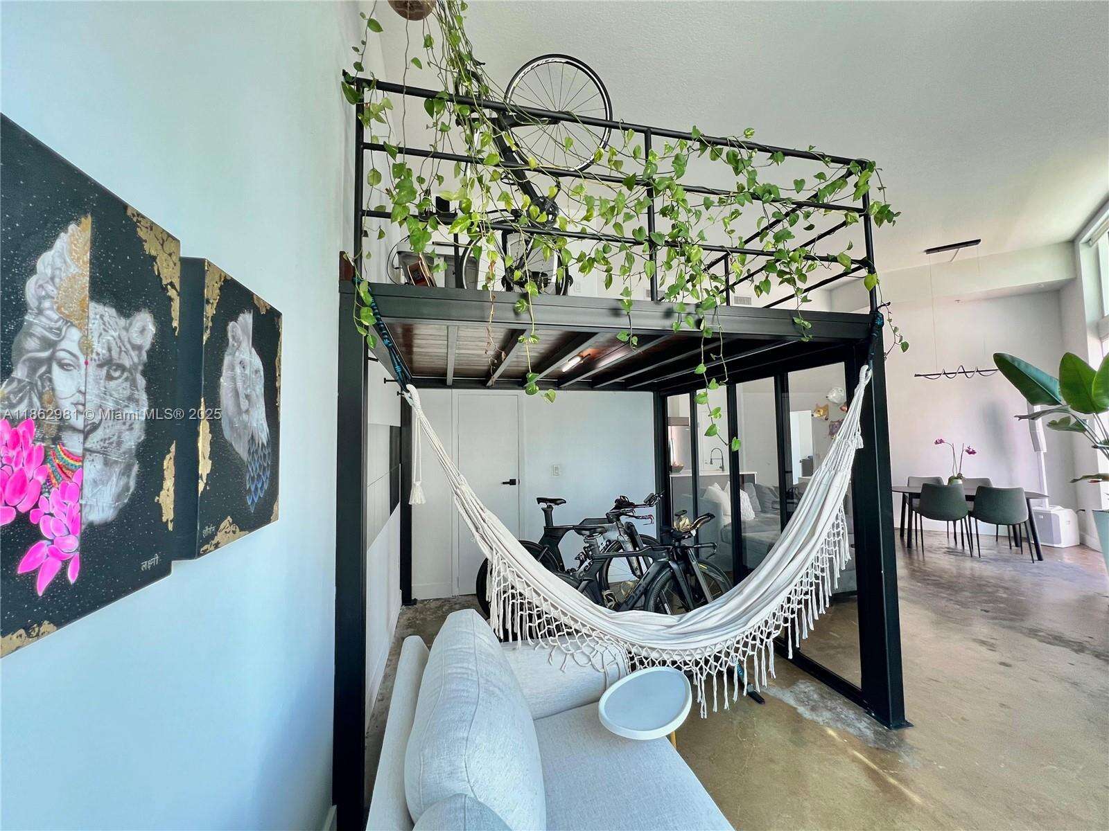 Quantum on the bay Unit #909 | Picture 9