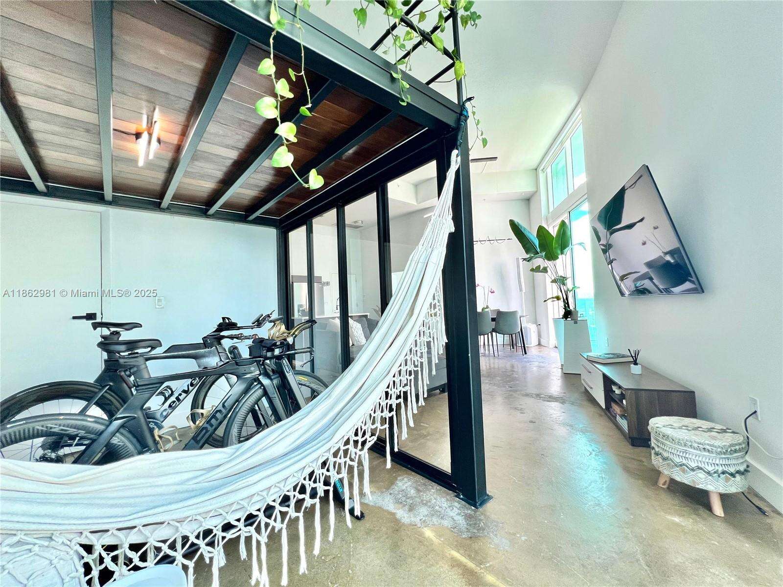 Quantum on the bay Unit #909 | Picture 10