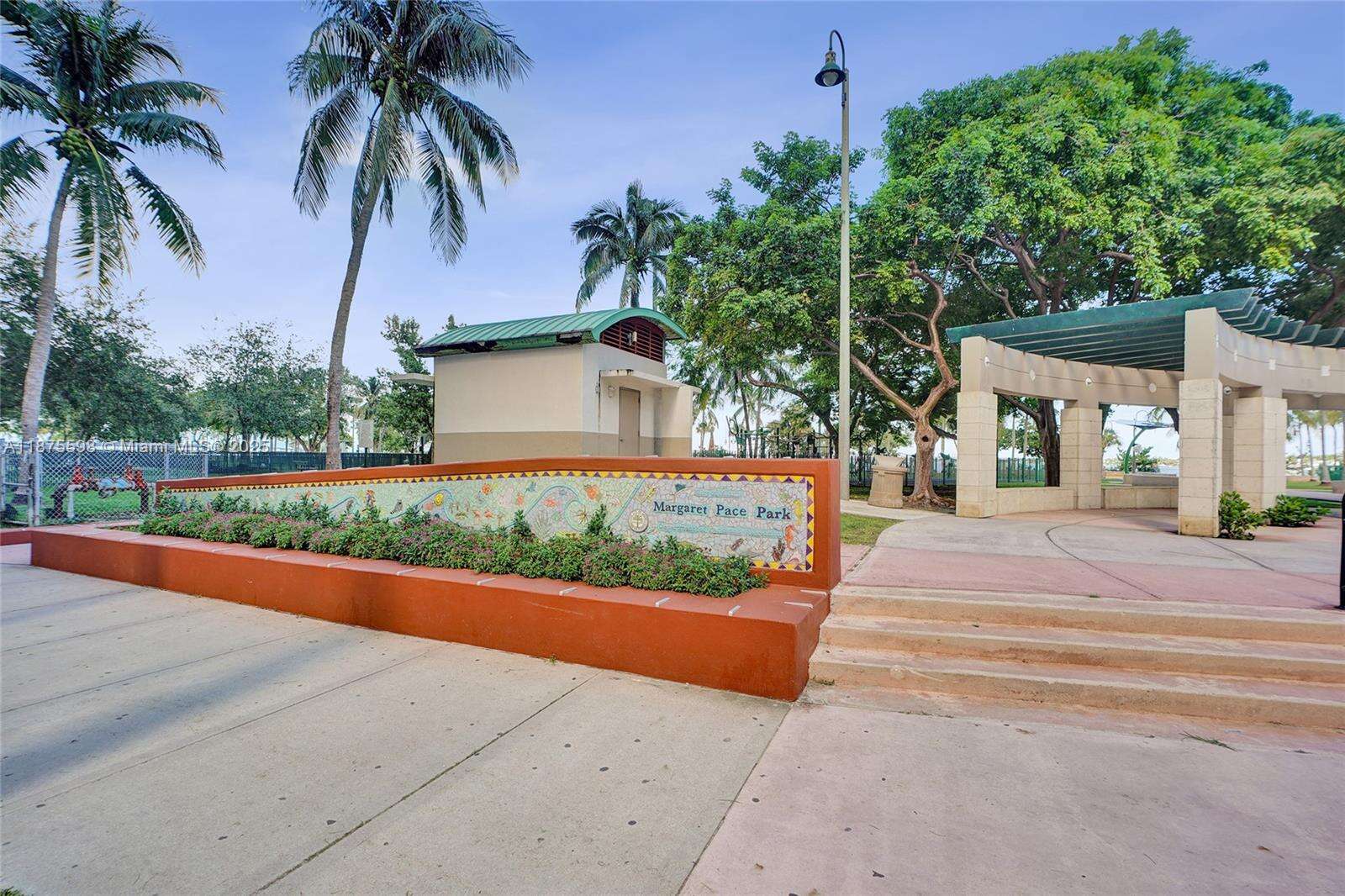 Quantum on the bay Unit #3207 | Picture 34