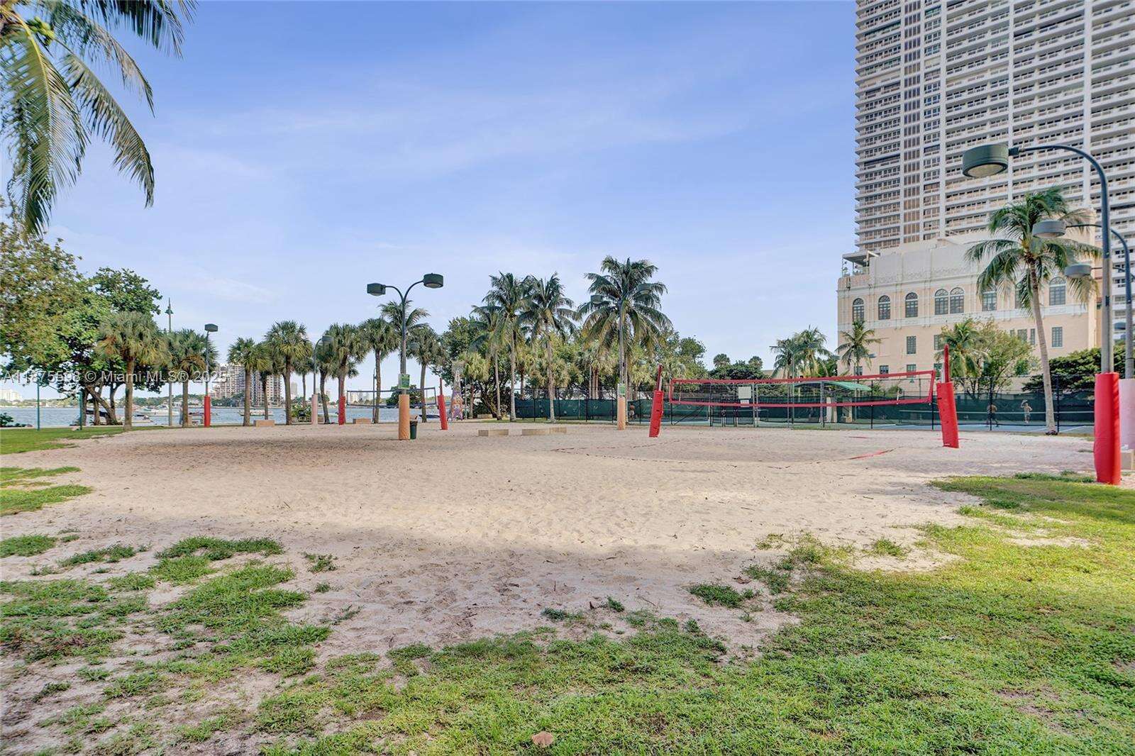 Quantum on the bay Unit #3207 | Picture 36