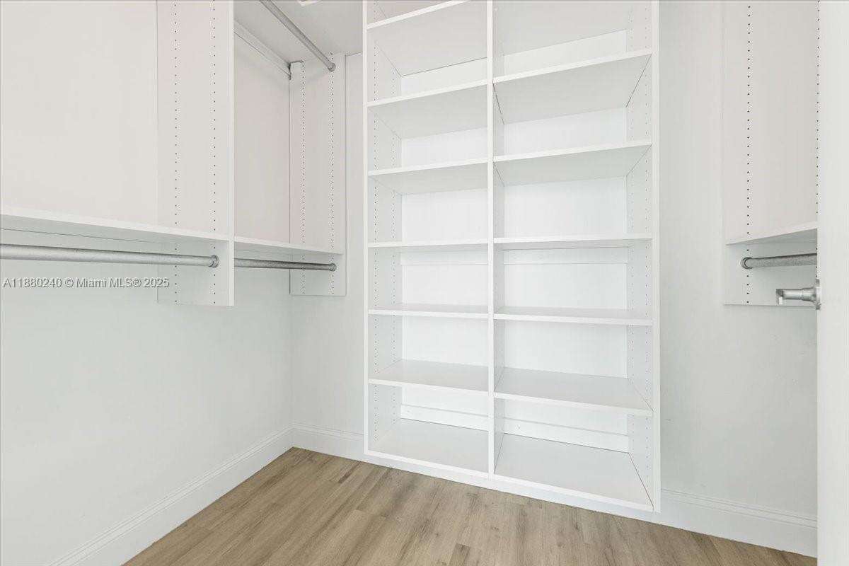 Quantum on the bay Unit #1509 | Picture 23