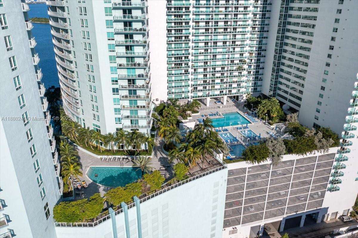 Quantum on the bay Unit #1509 | Picture 29