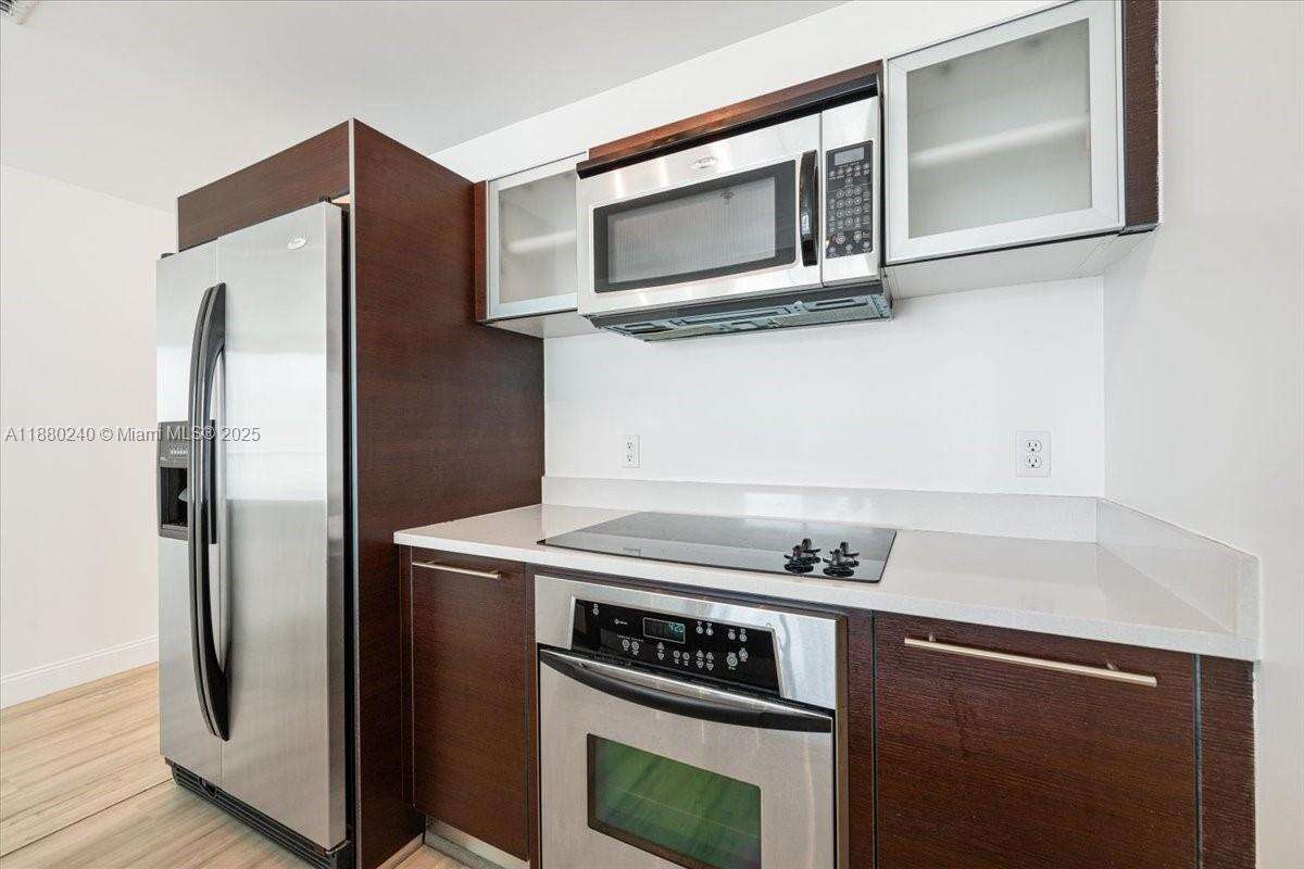 Quantum on the bay Unit #1509 | Picture 7