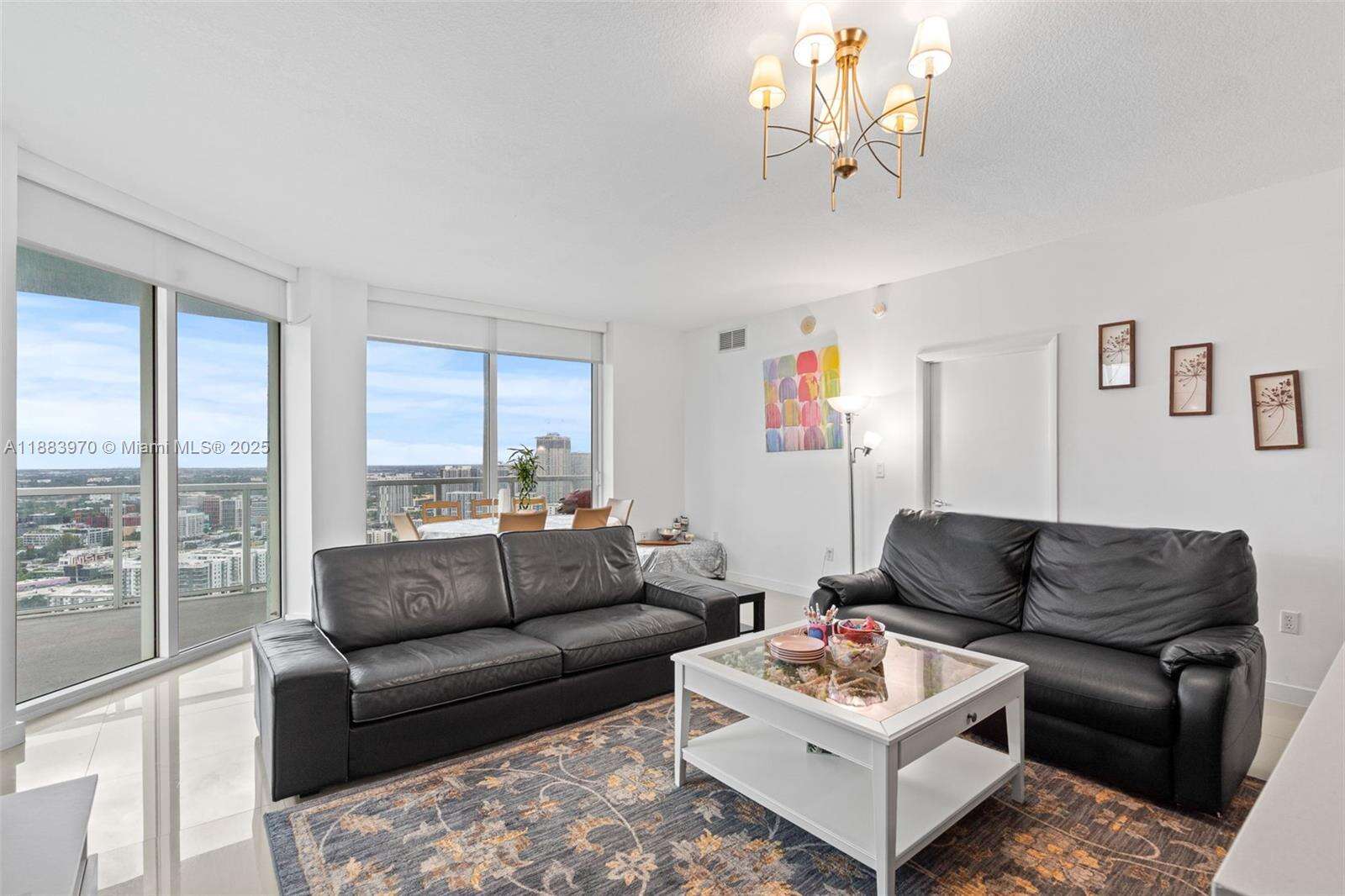 Quantum on the bay Unit #4018 | Picture 15