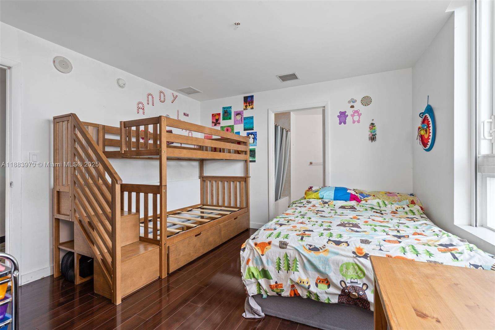 Quantum on the bay Unit #4018 | Picture 26