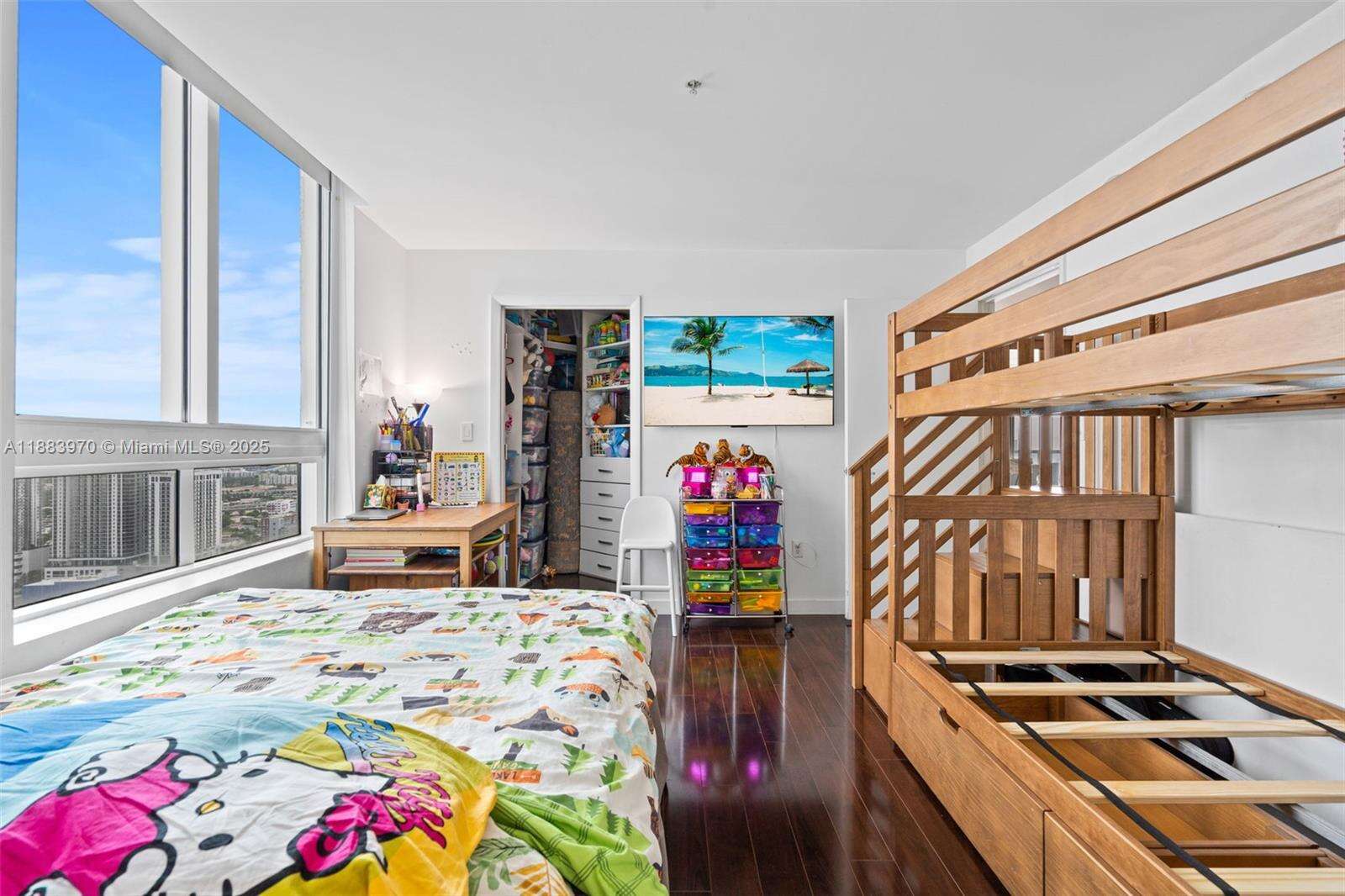 Quantum on the bay Unit #4018 | Picture 27