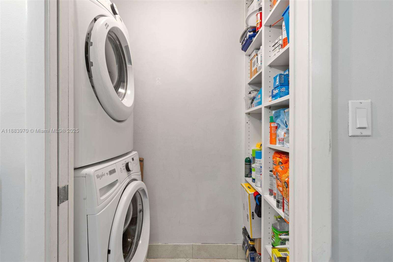 Quantum on the bay Unit #4018 | Picture 30