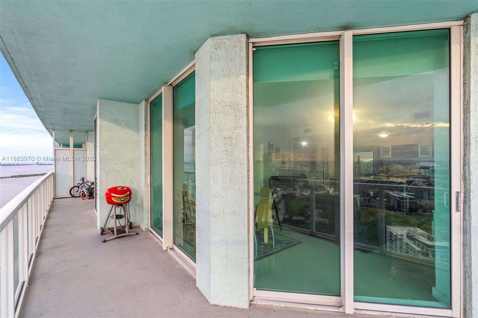 Quantum on the bay Unit #4018 | Picture 34