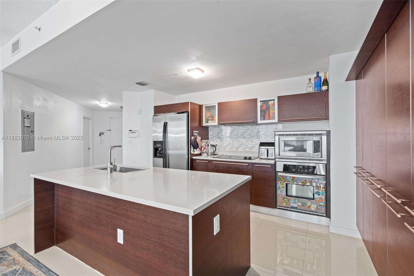 Quantum on the bay Unit #4018 | Picture 10