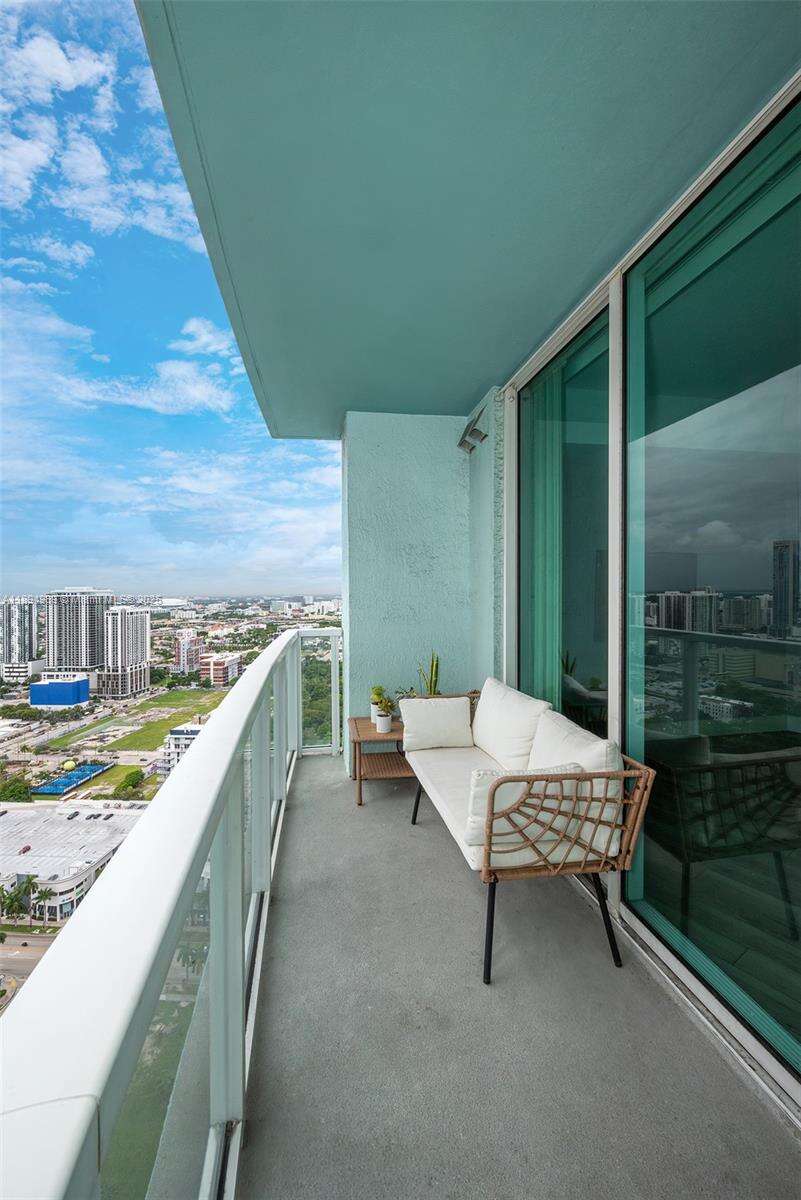 Quantum on the bay Unit #4019 | Picture 25