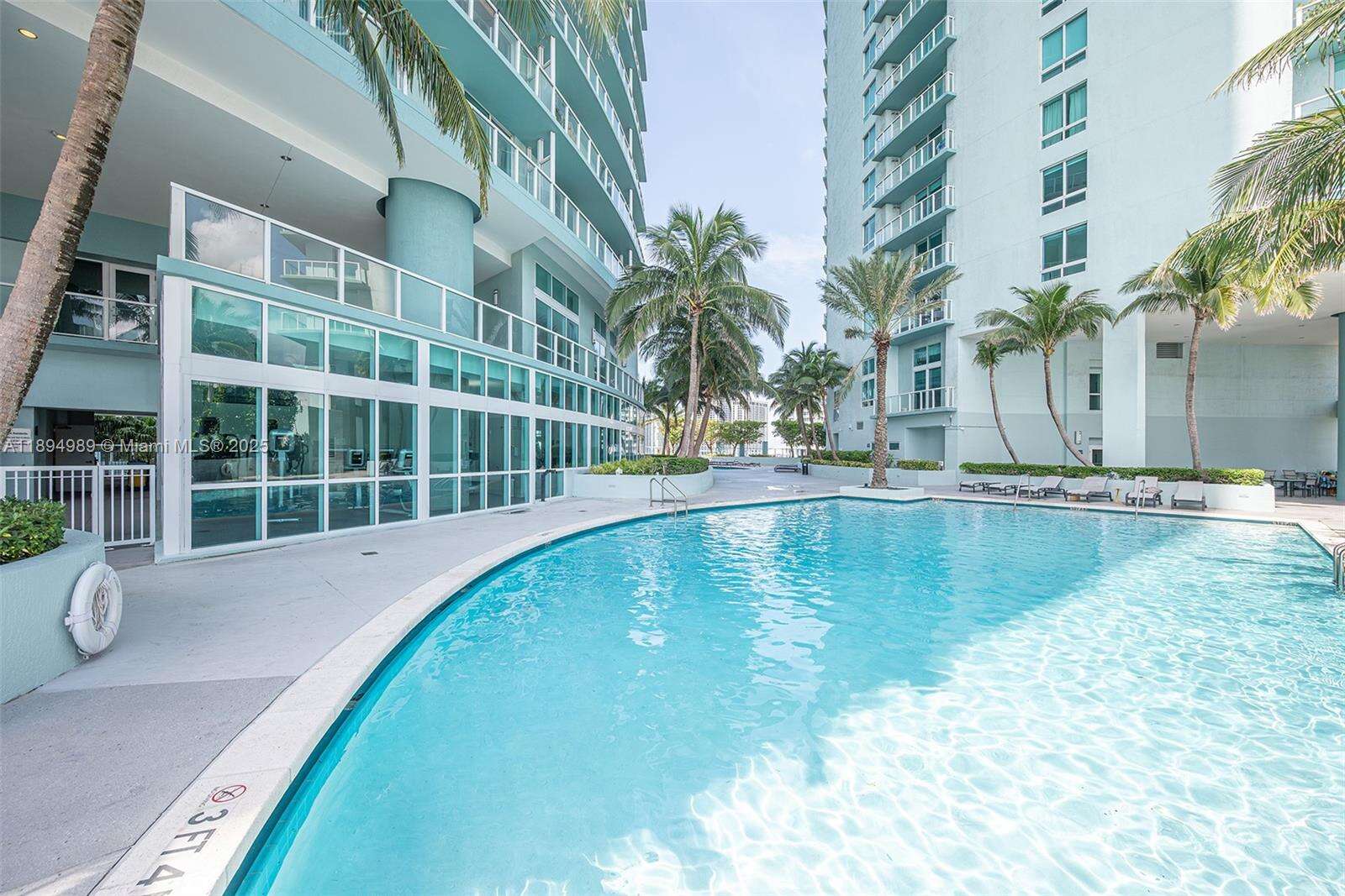 Quantum on the bay Unit #4019 | Picture 35