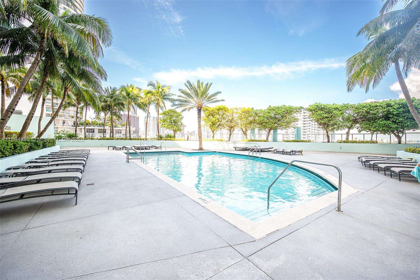 Quantum on the bay Unit #4019 | Picture 36