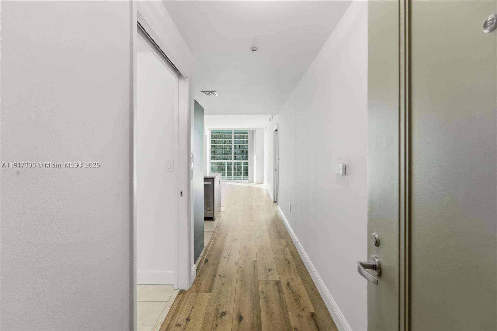 Quantum on the bay Unit #4109 | Picture 2