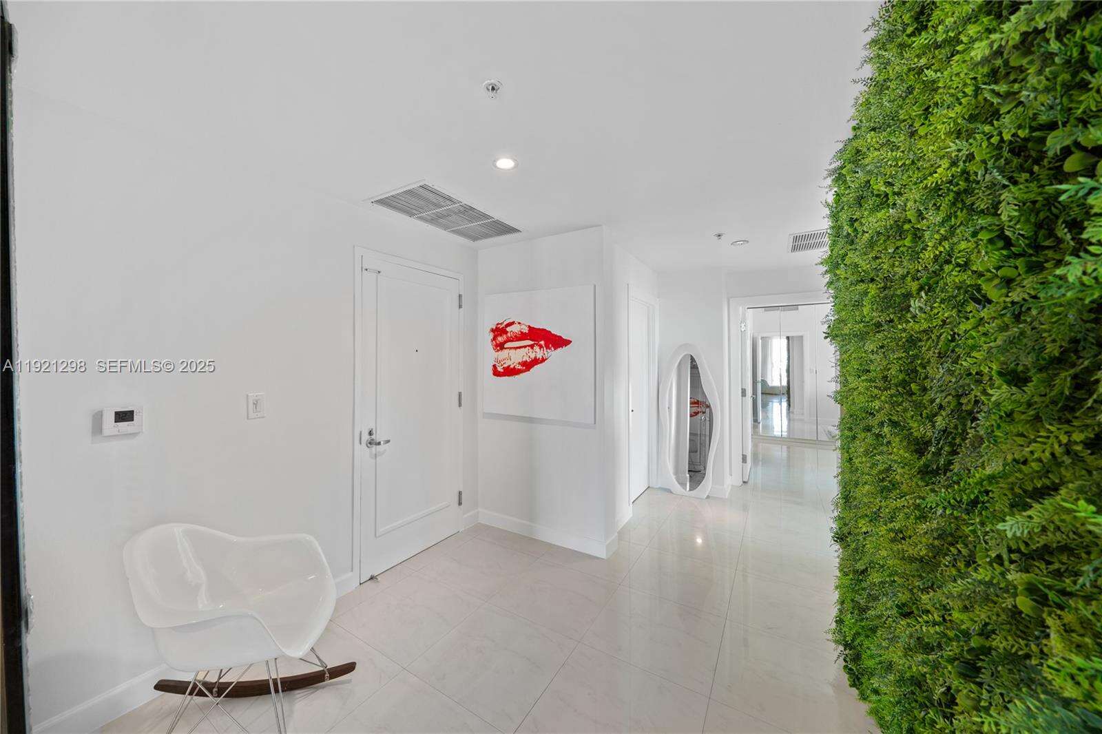 Quantum on the bay Unit #PH-4902 | Picture 13