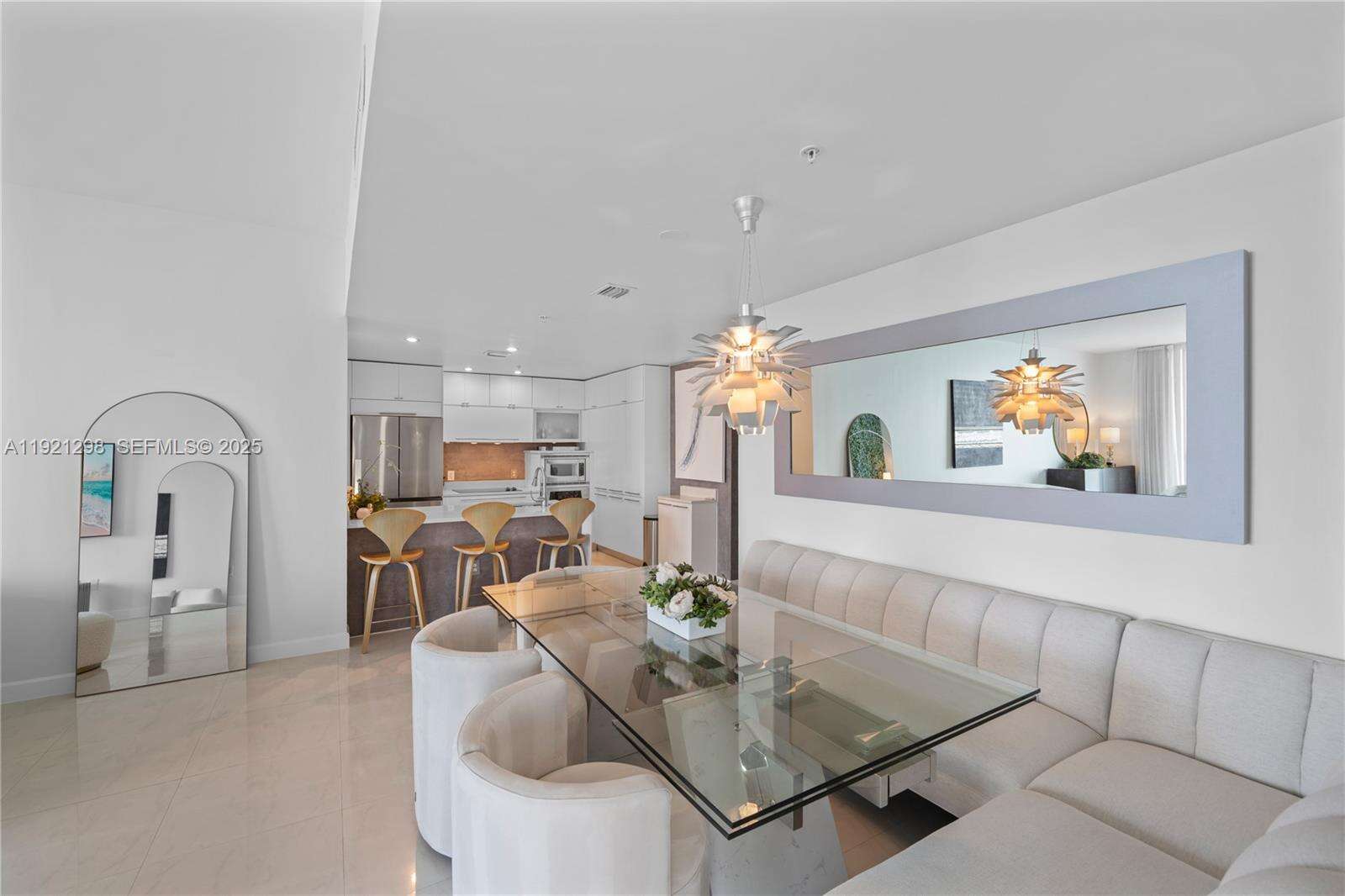 Quantum on the bay Unit #PH-4902 | Picture 17