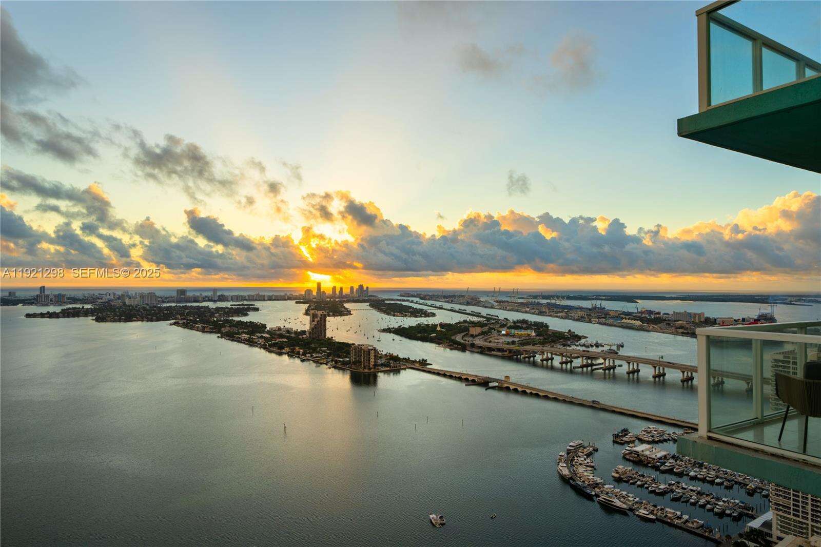 Quantum on the bay Unit #PH-4902 | Picture 46