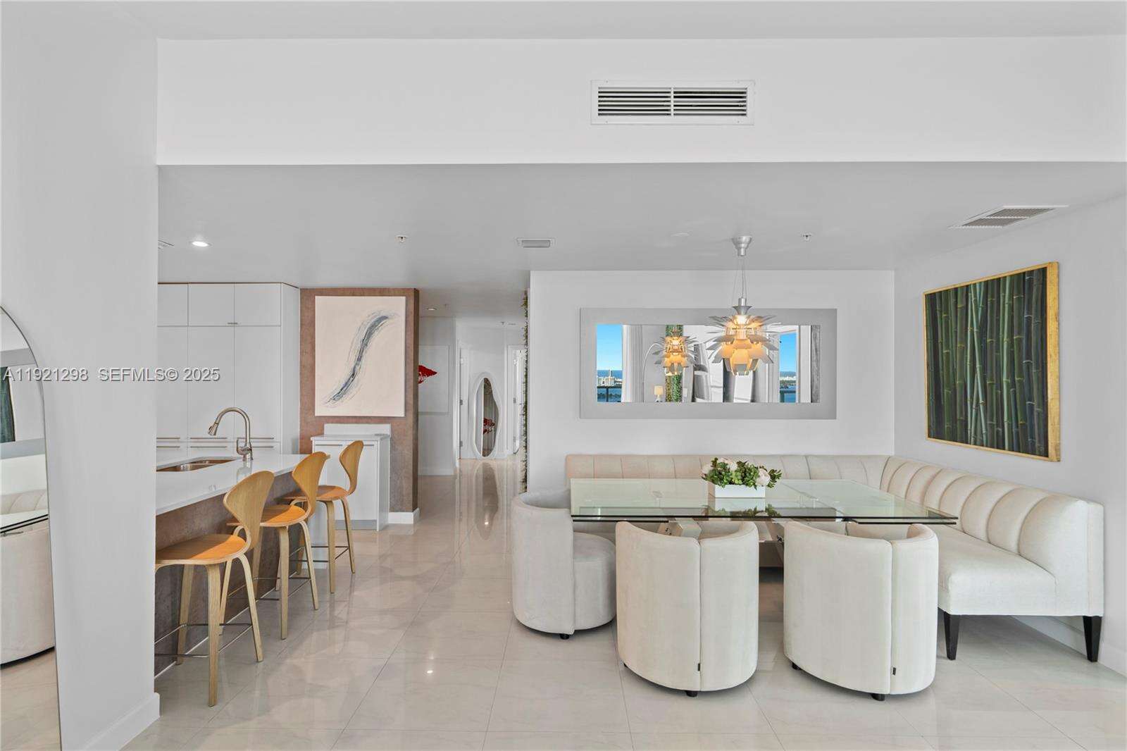 Quantum on the bay Unit #PH-4902 | Picture 6