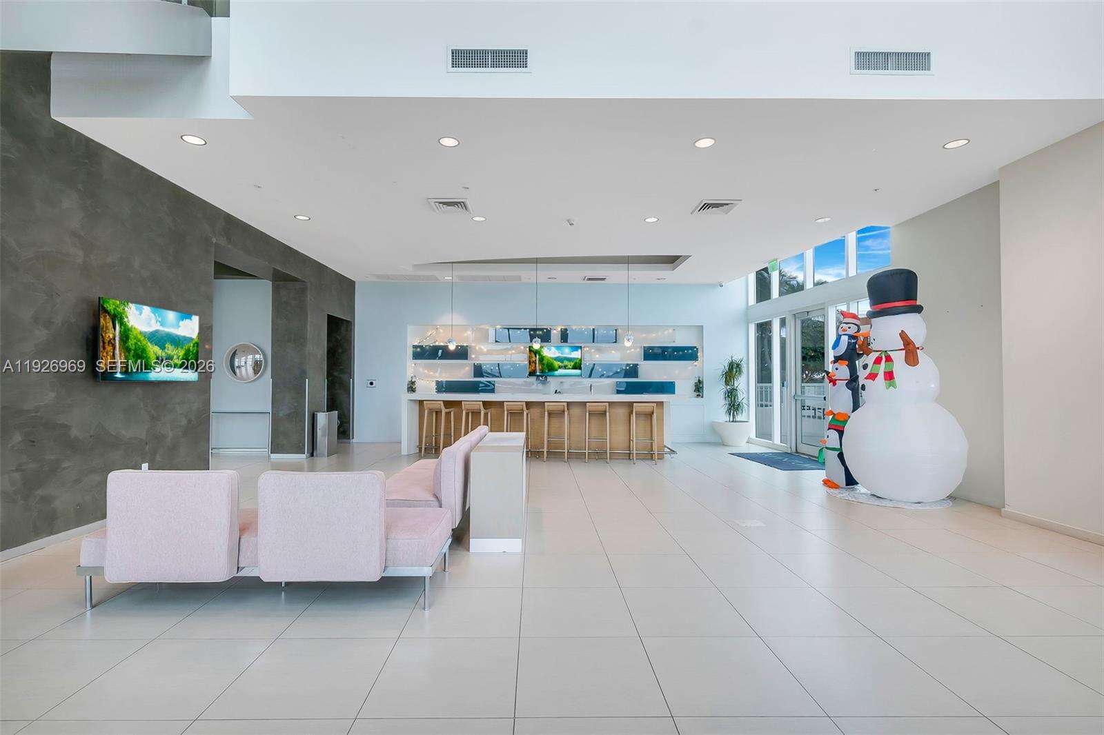 Quantum on the bay Unit #PH-5006 | Picture 38