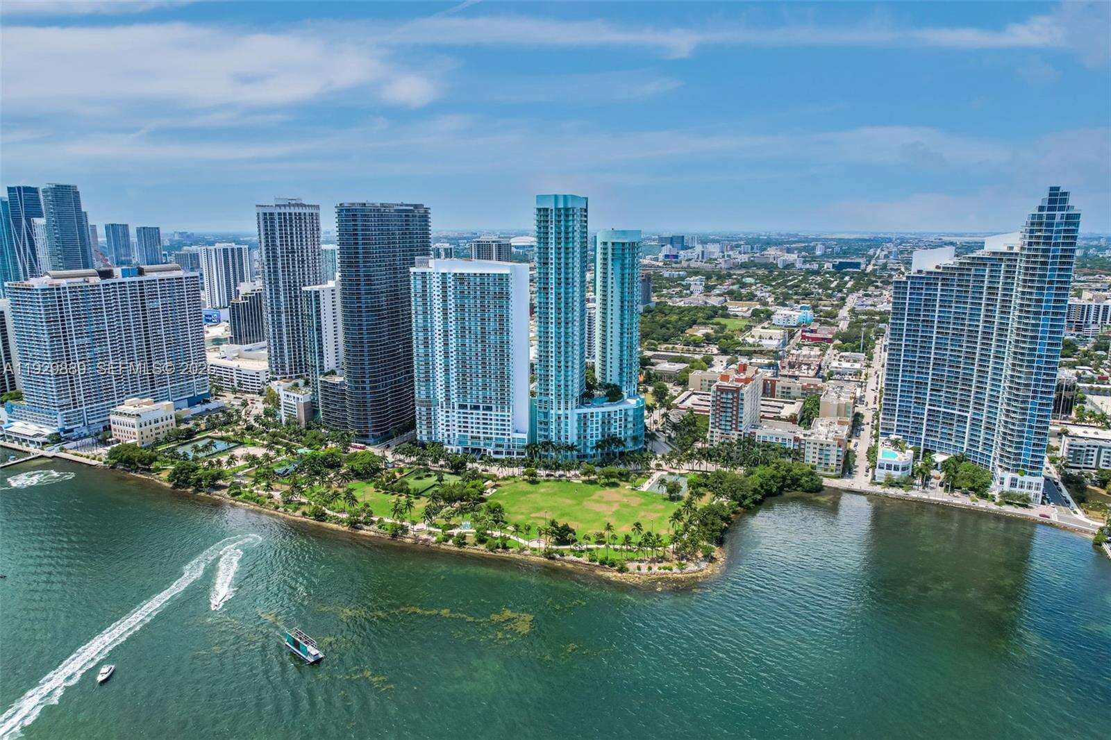 Quantum on the bay Unit #604 | Picture 41