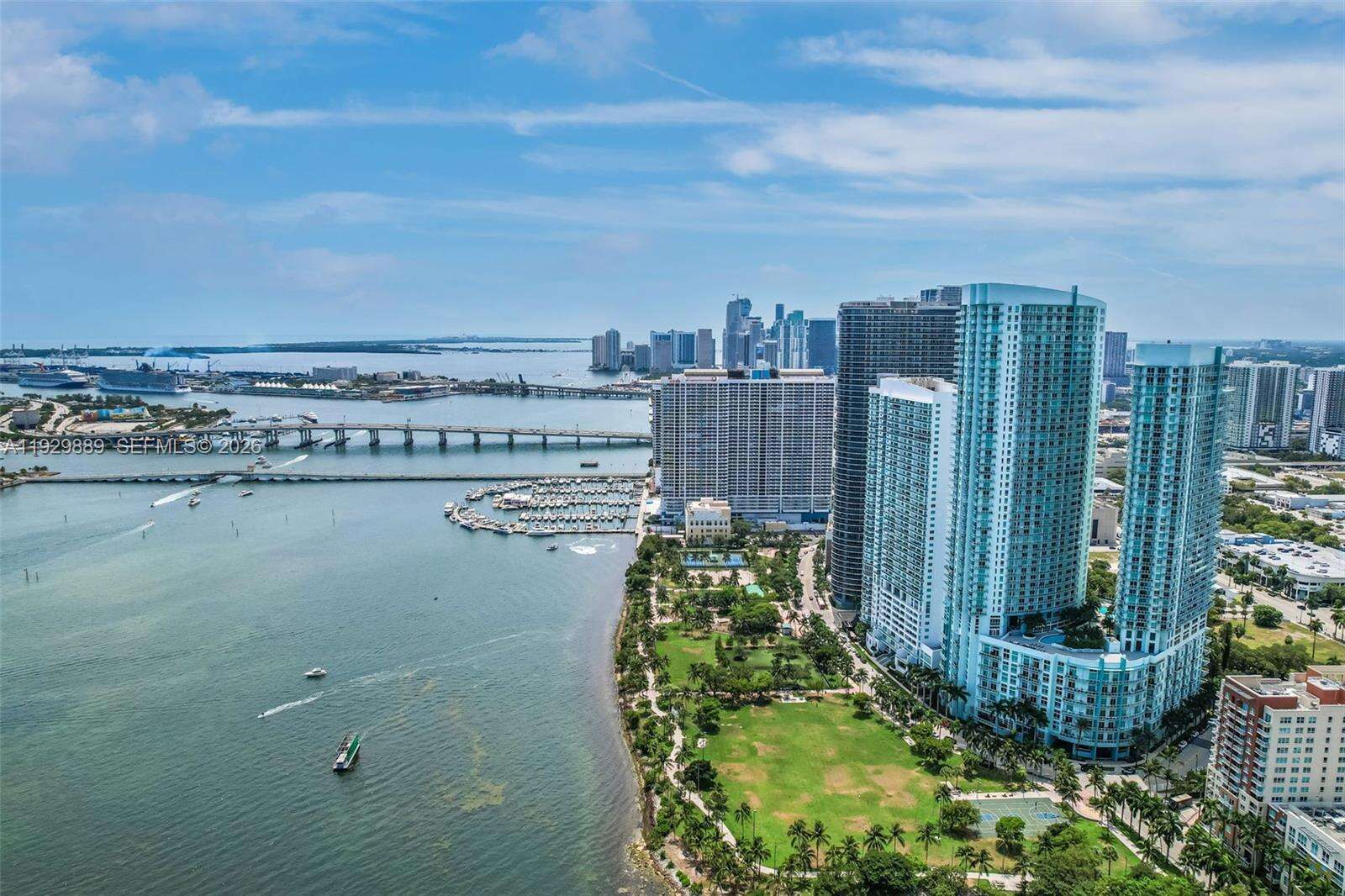 Quantum on the bay Unit #604 | Picture 42