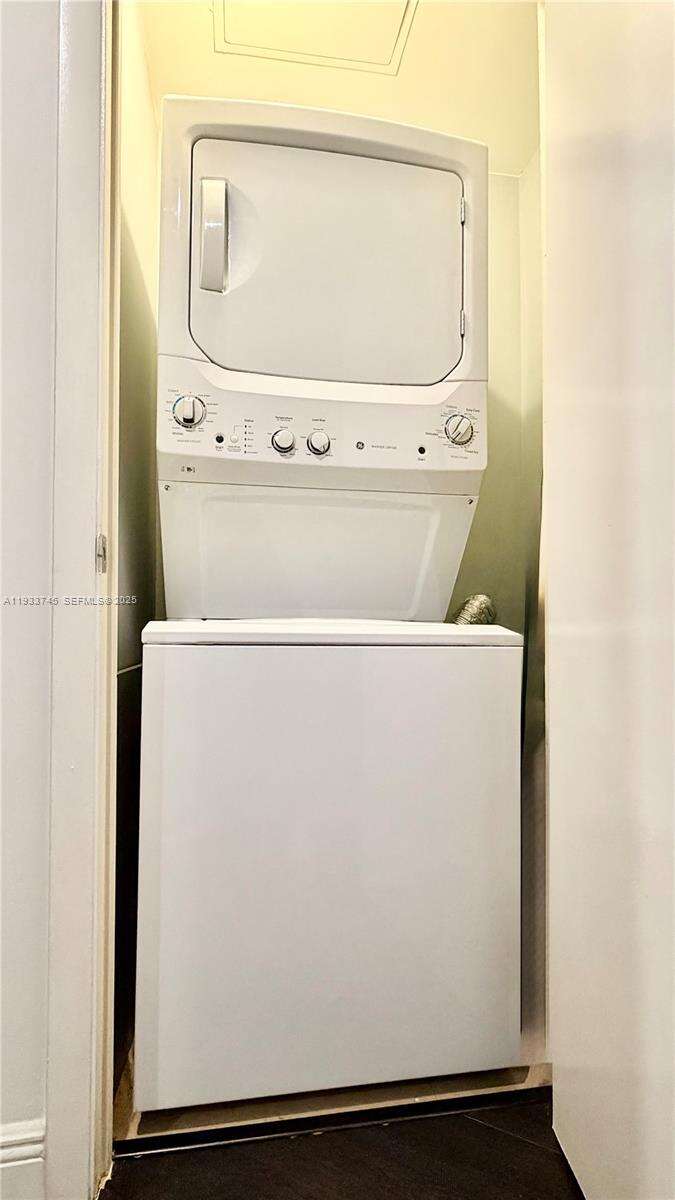 Quantum on the bay Unit #3705 | Picture 20