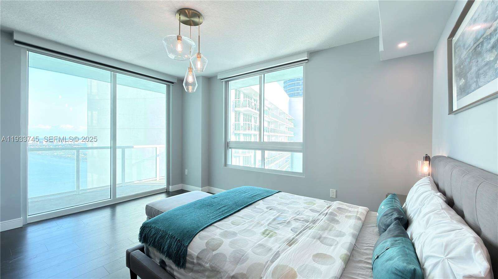 Quantum on the bay Unit #3705 | Picture 22