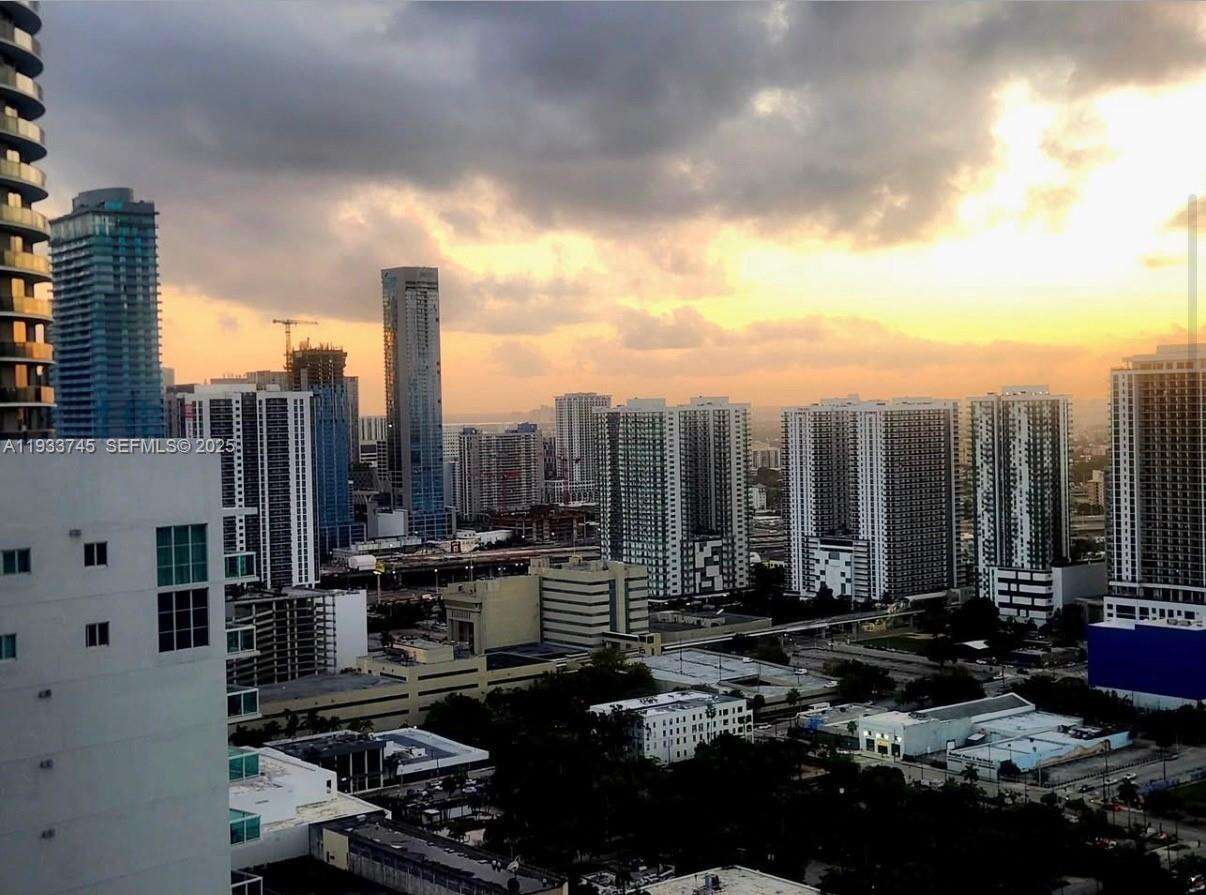 Quantum on the bay Unit #3705 | Picture 28