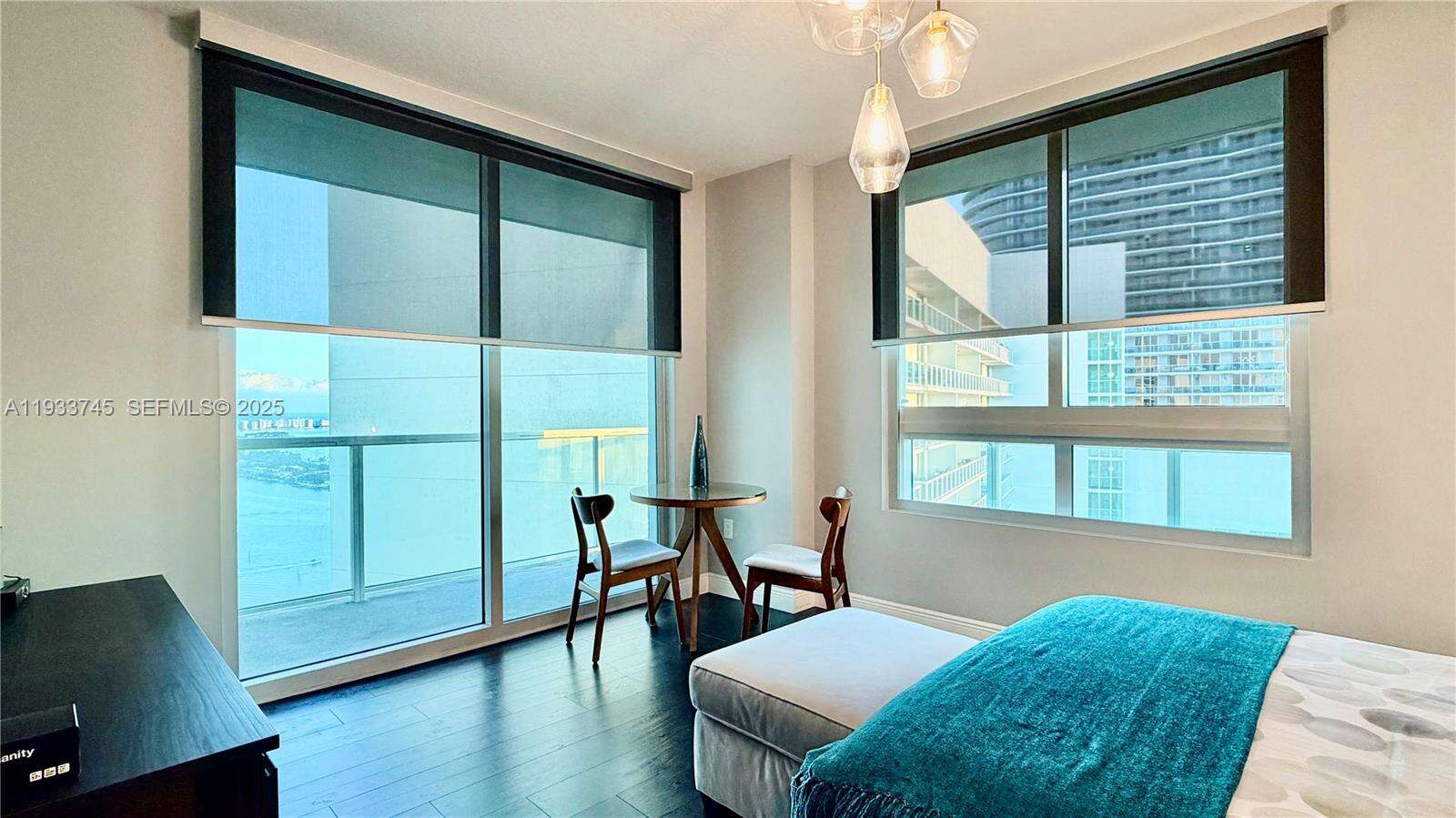 Quantum on the bay Unit #3705 | Picture 29