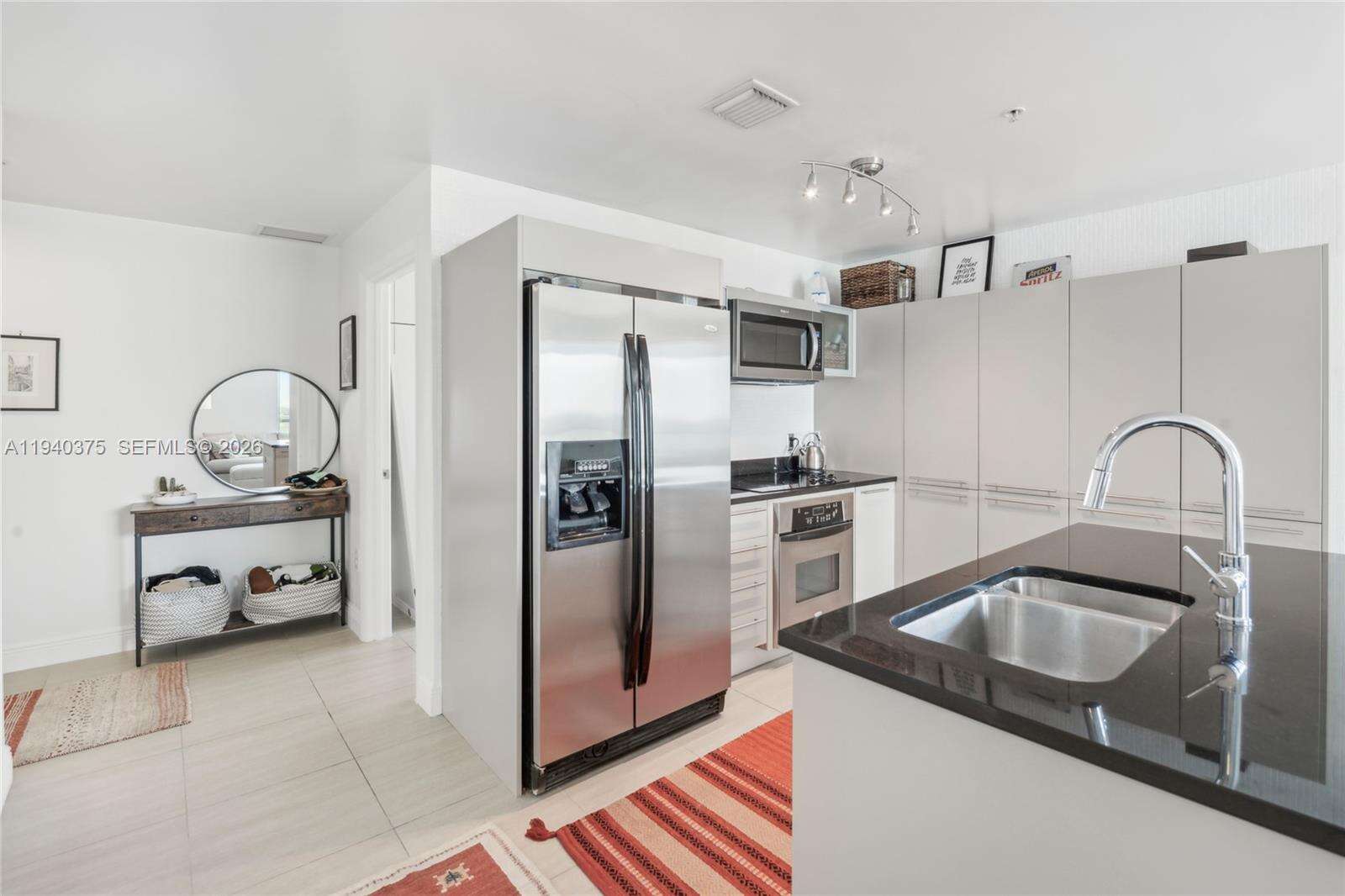 Quantum on the bay Unit #1511 | Picture 6