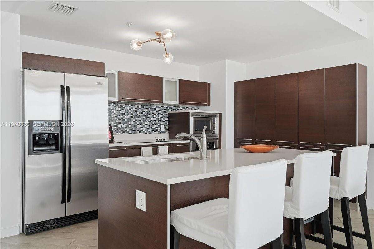 Quantum on the bay Unit #1518 | Picture 16