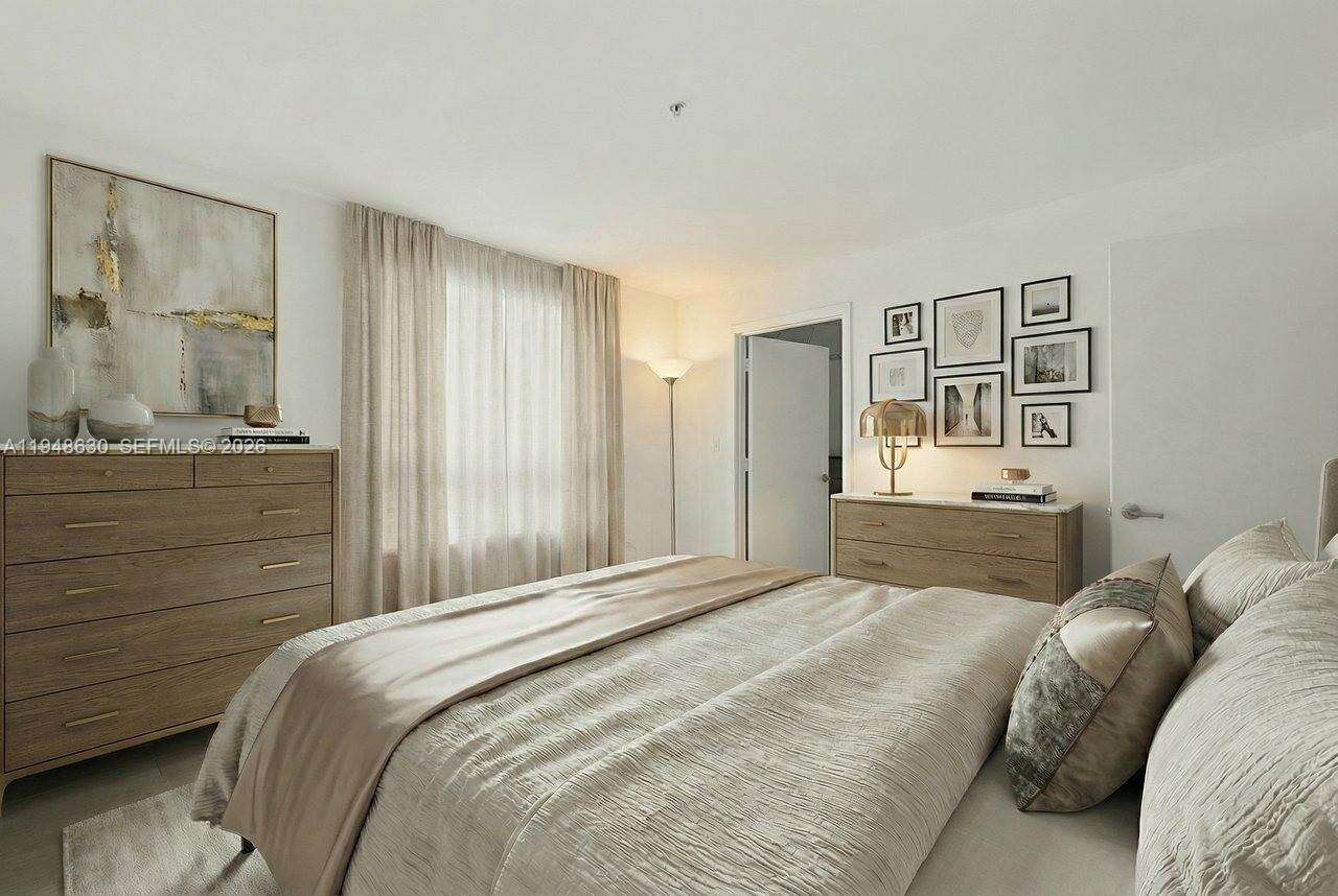 Quantum on the bay Unit #1518 | Picture 4