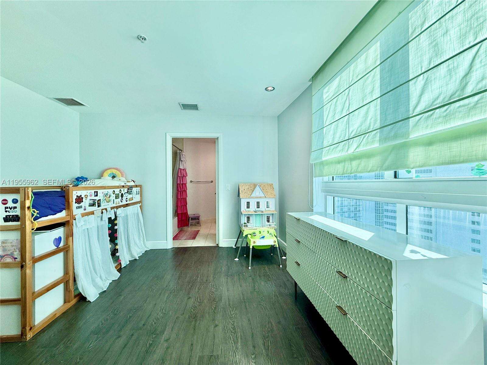 Quantum on the bay Unit #2018 | Picture 20