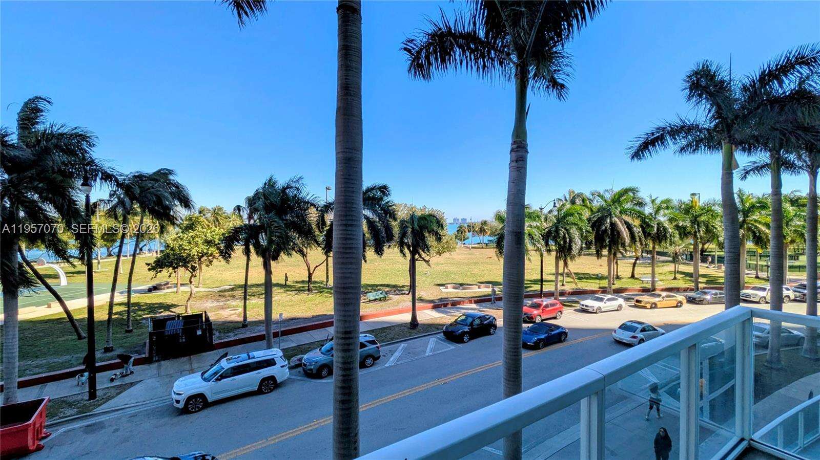 Quantum on the bay Unit #505 | Picture 4