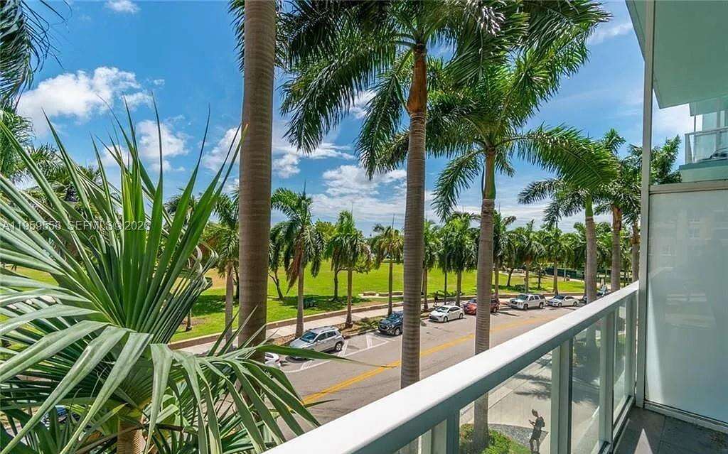 Quantum on the bay Unit #506 | Picture 19