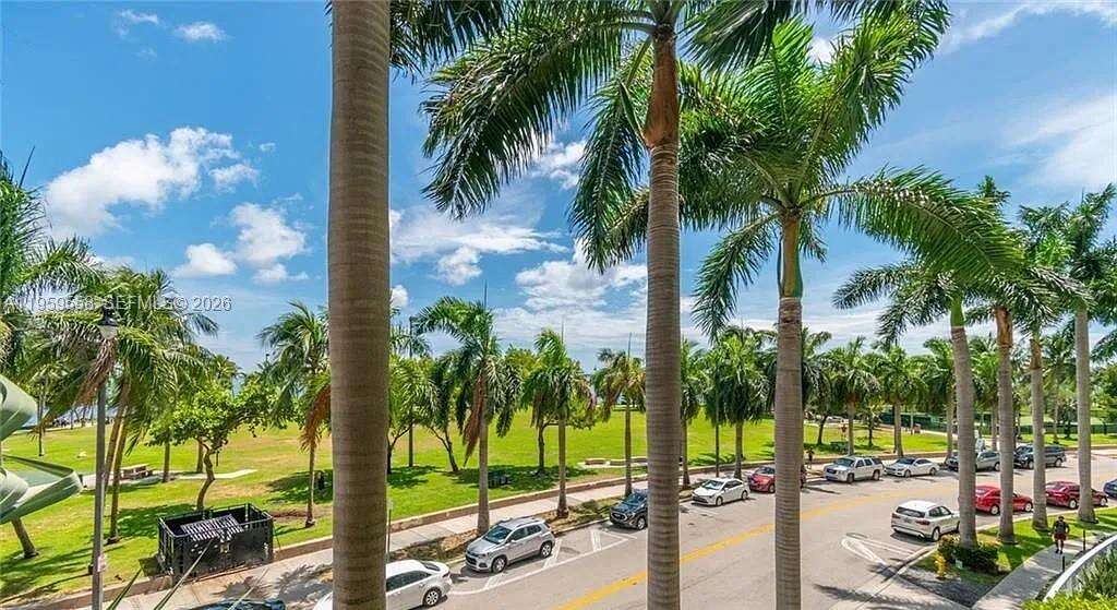 Quantum on the bay Unit #506 | Picture 20