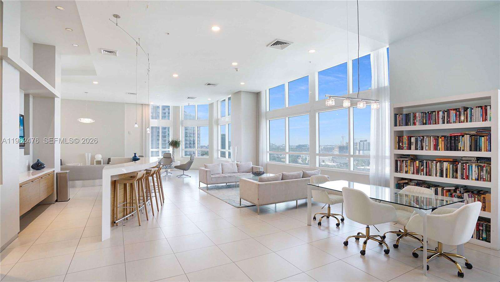 Quantum on the bay Unit #1708 | Picture 21