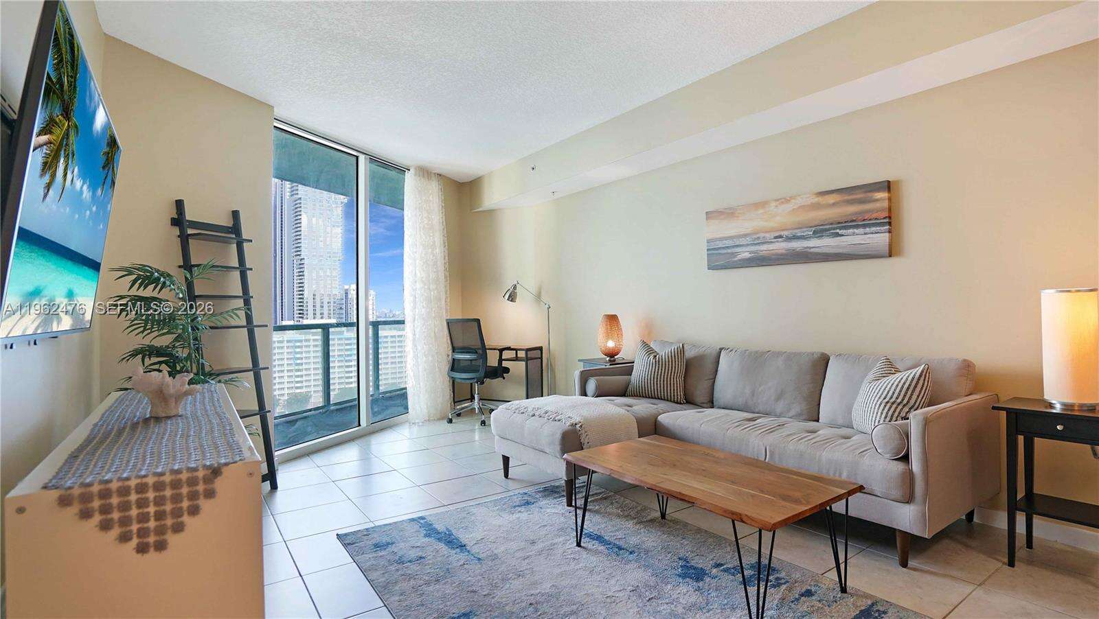 Quantum on the bay Unit #1708 | Picture 5